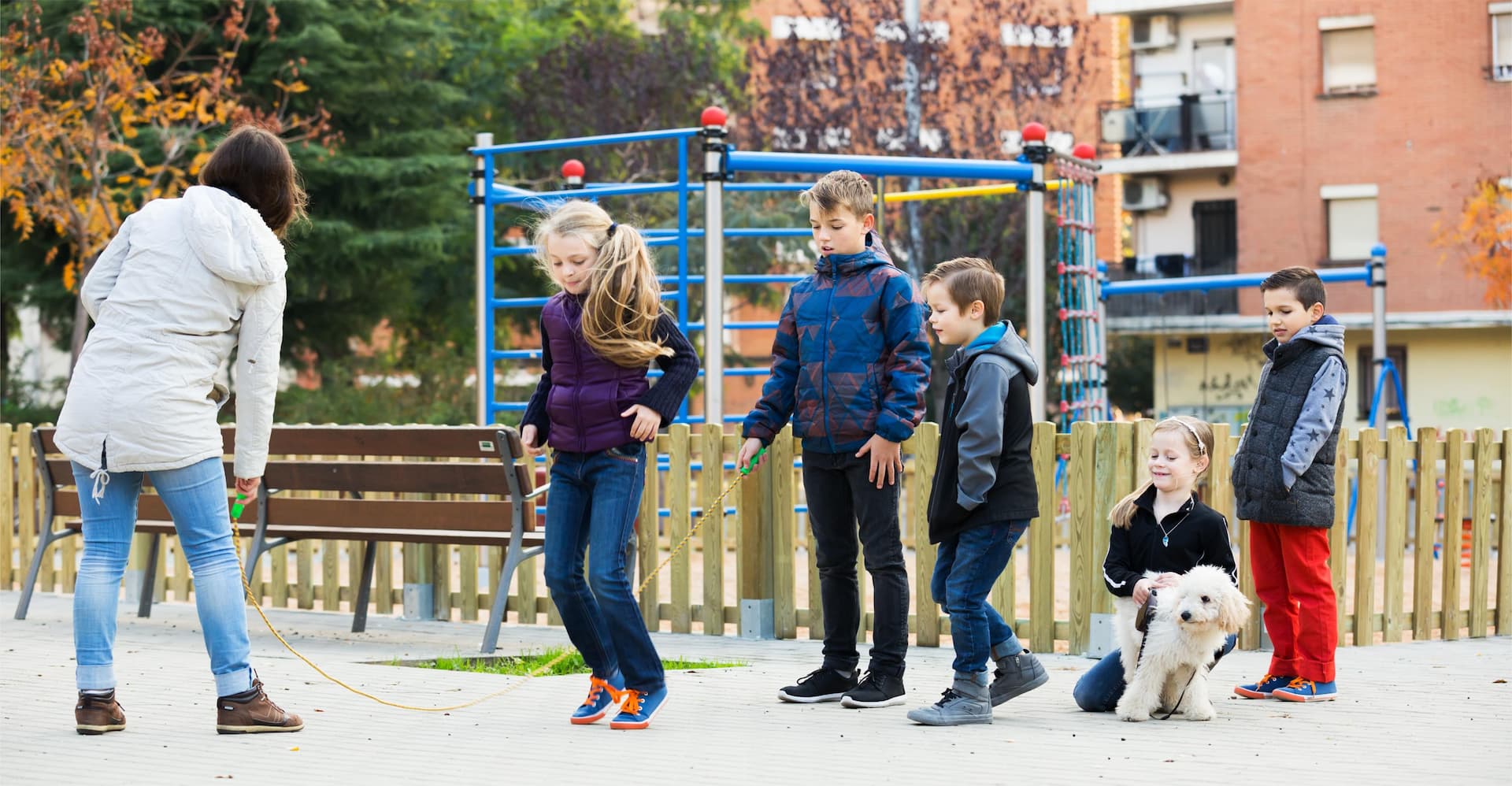 Kinderen spelen buiten